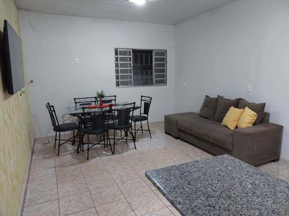 Ap 5 Amigos 800 Mt Da Rua Do Lazer Pirenopolis Exterior photo